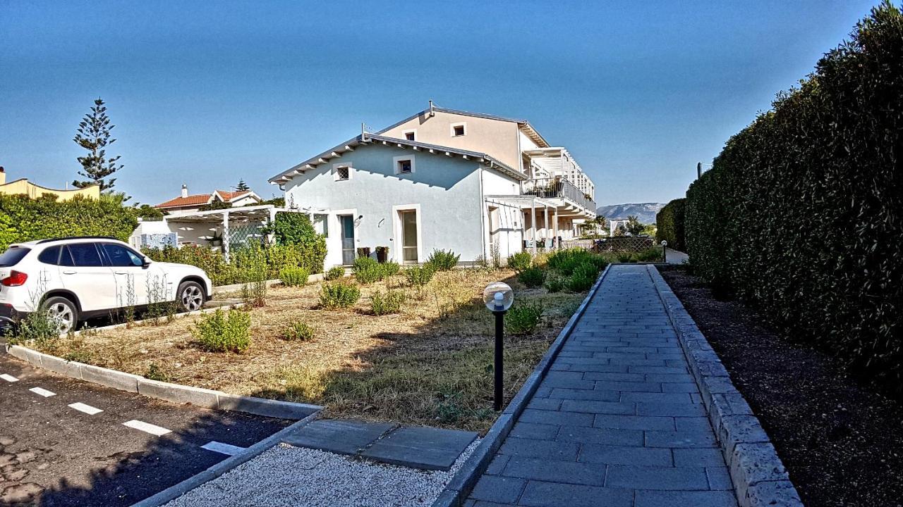 Asinaro Residence - Fronte Mare Calabernardo Εξωτερικό φωτογραφία