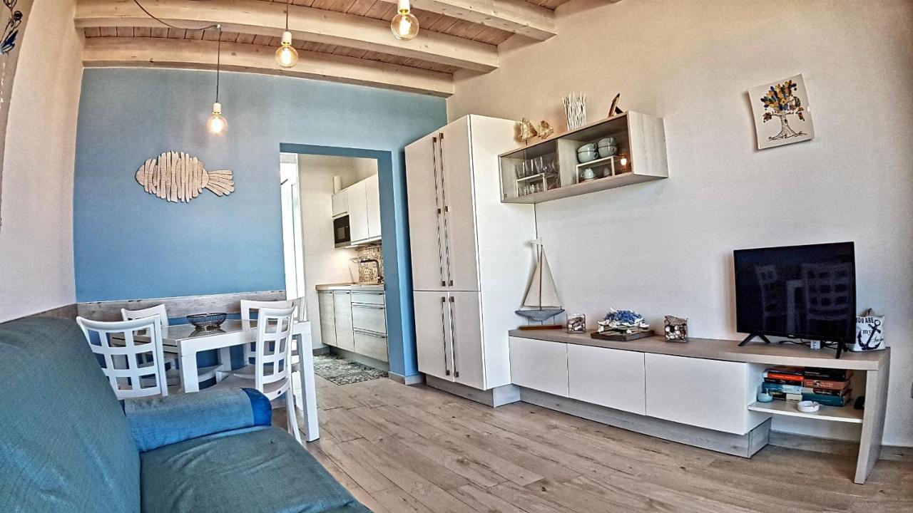 Asinaro Residence - Fronte Mare Calabernardo Εξωτερικό φωτογραφία